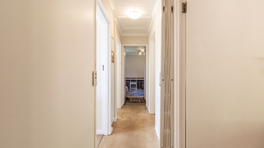 5 Bedroom Property for Sale in Miramar Eastern Cape